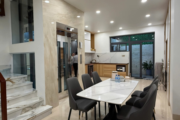 CHO THUÊ NHÀ MỸ GIA NHA TRANG – MỸ GIA GÓI 5, ĐỐI DIỆN CÔNG VIÊN, CÓ THANG MÁY