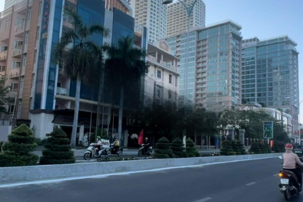 CHO THUÊ MẶT BẰNG KINH DOANH MẶT TIỀN BIỂN TRẦN PHÚ – TRUNG TÂM DU LỊCH NHA TRANG