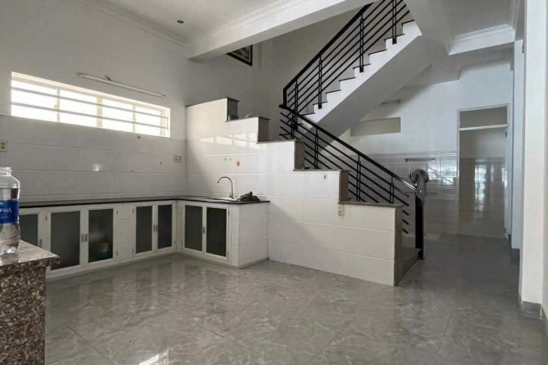 [BÁN & CHO THUÊ] MẶT TIỀN ĐỒNG NAI NHA TRANG – KINH DOANH ĐẮC ĐỊA – GIÁ 9.9 TỶ