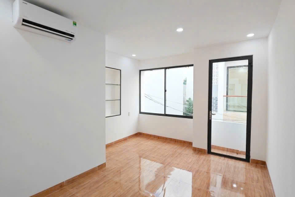 GIÁ CỰC TỐT] NHÀ PHỐ 2 TẦNG HẢI ĐỨC – TRUNG TÂM NHA TRANG – HOÀN CÔNG SẴN – CHỈ 2,7 TỶ