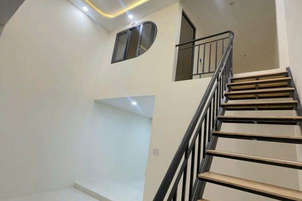 [GIÁ SIÊU TỐT] NHÀ MỚI 1 TRỆT 1 LỬNG – PHƯỚC LONG – 2,55 TỶ (BAO THUẾ PHÍ)