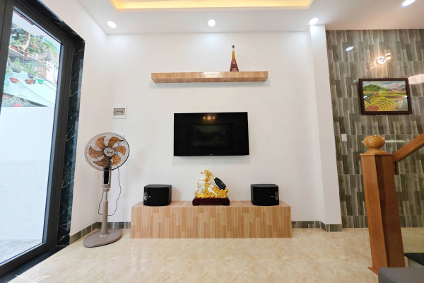 [HẠ GIÁ CHỐT] NHÀ MỚI 3 TẦNG TRUNG TÂM – GẦN CHÙA PHẬT TRẮNG – SỔ ĐẸP HOÀN CÔNG – 5 TỶ
