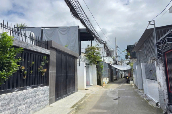 [VỊ TRÍ TRUNG TÂM] ĐẤT HẺM 85 HƯƠNG LỘ NGỌC HIỆP – CÁCH GA NHA TRANG CHỈ 1,2KM – 2,23 TỶ