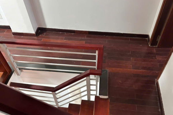 [SIÊU PHẨM PHỐ TÂY] CHO THUÊ NHÀ 4 TẦNG HẺM Ô TÔ ĐƯỜNG HÙNG VƯƠNG – 100M² – 5PN KHÉP KÍN FULL NỘI THẤT – KINH DOANH TỰ DO – GIÁ 30 TR