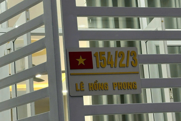 [SÁT VÁCH COOPMART] BÁN NHÀ 2 TẦNG MỚI ĐẸP HẺM LÊ HỒNG PHONG – 52M² SỔ HOÀN CÔNG – CÁCH MẶT TIỀN CHỈ 1 CĂN NHÀ – GIÁ 4 TỶ 100