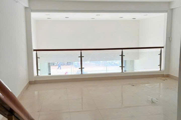 CHO THUÊ NHÀ MẶT TIỀN ĐƯỜNG QUANG TRUNG NHA TRANG – VỊ TRÍ ĐẮC ĐỊA TRUNG TÂM PHỐ THƯƠNG MẠI – KẾT CẤU 4 PHÒNG NGỦ GIÁ 55 TRIỆU