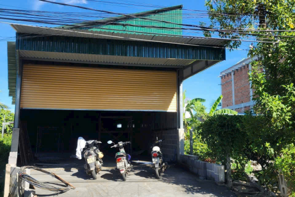CHỦ GIẢM GẤP 400 TRIỆU – BÁN ĐẤT MẶT TIỀN ĐƯỜNG CÂY DUỐI DIÊN AN – TẶNG SẴN NHÀ XƯỞNG – ĐẤT NỞ HẬU PHONG THỦY GIÁ CHỈ 3 TỶ 200 TRIỆU