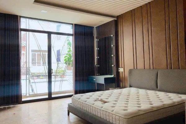 CHO THUÊ NHÀ 3 TẦNG MẶT TIỀN ĐƯỜNG LÝ THƯỜNG KIỆT NHA TRANG – CẬN CHỢ ĐẦM SẦM UẤT – CÓ GARA Ô TÔ – FULL NỘI THẤT CAO CẤP GIÁ 25 TRIỆU