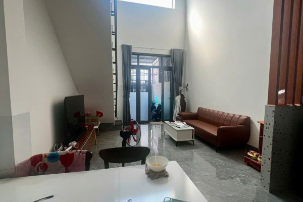 BÁN NHÀ MỚI NỞ HẬU ĐẸP ĐƯỜNG VĨNH THÁI NHA TRANG – DIỆN TÍCH 91M² SÁT VÕ NGUYÊN GIÁP VÀ KĐT MỸ GIA – FULL NỘI THẤT GIÁ 3 TỶ 200 TRIỆU