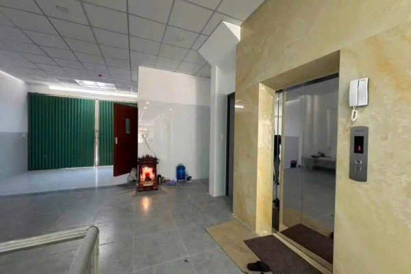 CHO THUÊ TÒA NHÀ 4 TẦNG MẶT TIỀN ĐƯỜNG ĐIỆN BIÊN PHỦ NHA TRANG – CÁCH BIỂN 300M CÓ THANG MÁY – DIỆN TÍCH 210M² NGANG 7.6M GIÁ 55 TRIỆU