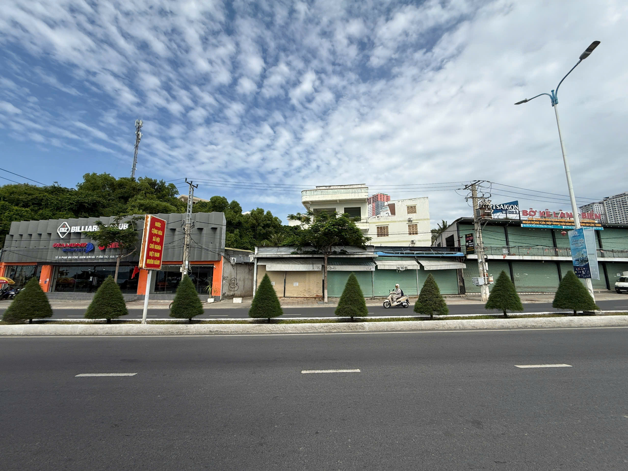 CHO THU&Ecirc; MẶT BẰNG KINH DOANH MẶT TIỀN VIEW BIỂN ĐẠI LỘ PHẠM VĂN ĐỒNG NHA TRANG &ndash; DỰN T&Iacute;CH TỪ 250M&sup2; ĐẾN 500M&sup2; MẶT TIỀN SI&Ecirc;U RỘNG TỪ 20M ĐẾN 40M GẦN MƯỜNG THANH VIỄN TRIỀU & B&Atilde;I TẮM H&Ograve;N CHỒNG GI&Aacute; TỪ 90 TRIỆU/TH&Aacute;NG