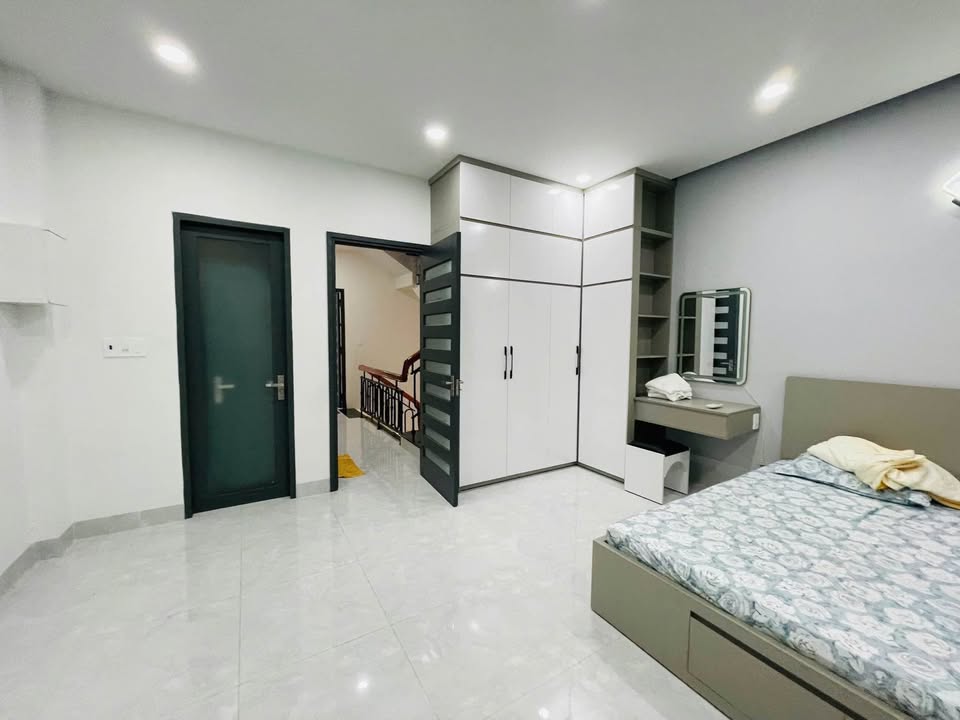 CHO THU&Ecirc; NH&Agrave; NGUY&Ecirc;N CĂN GẦN SI&Ecirc;U THỊ GO NHA TRANG &ndash; FULL NỘI THẤT, 3 PH&Ograve;NG NGỦ, GI&Aacute; 20 TRIỆU/TH&Aacute;NG