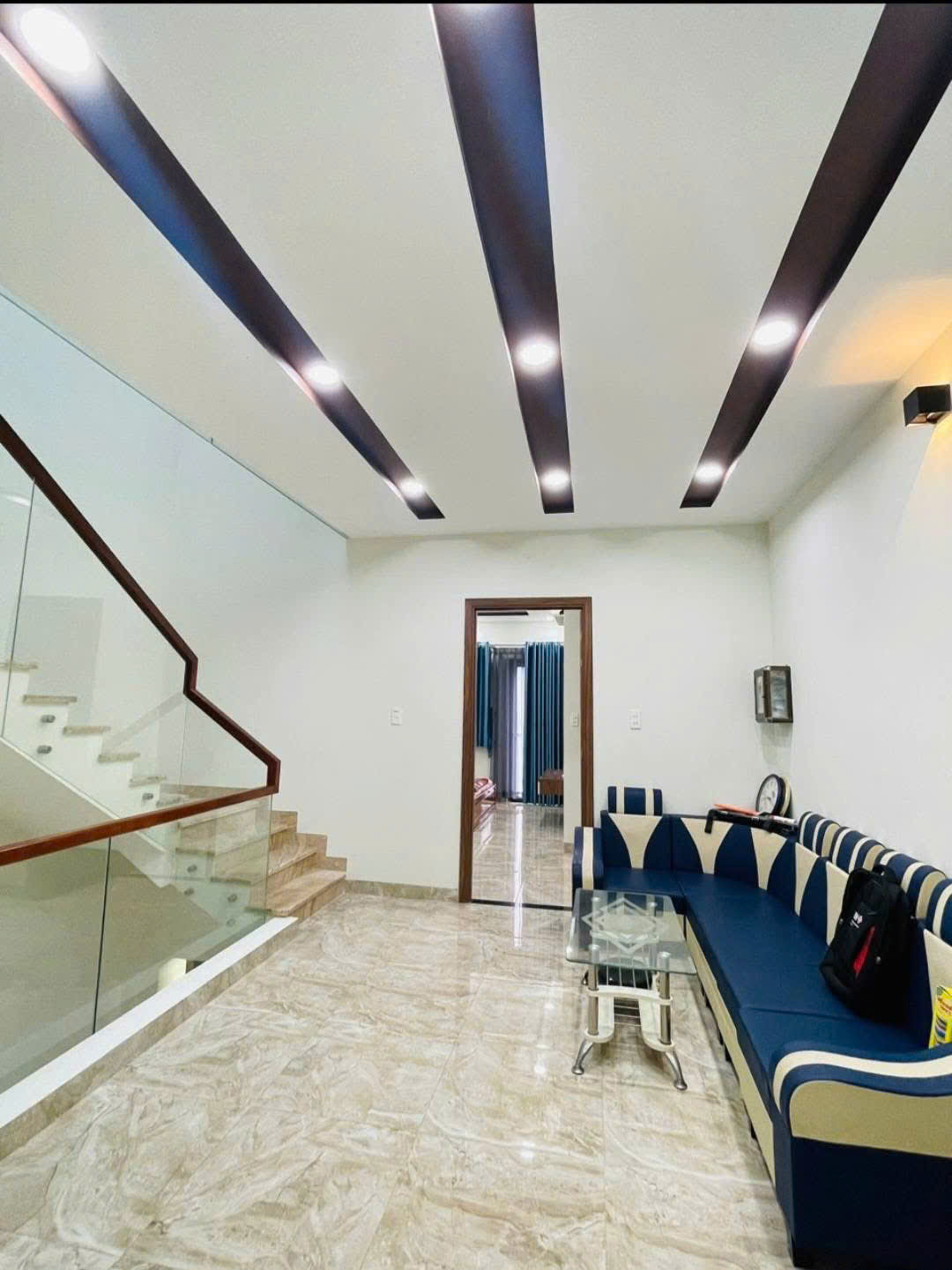 [TRỤC ĐƯỜNG TH&Ocirc;NG 1B] NH&Agrave; 3 TẦNG H&Agrave; QUANG 2 &ndash; 100M&sup2; &ndash; ĐẬU XE HƠI THOẢI M&Aacute;I &ndash; 24 TRIỆU TH&Aacute;NG