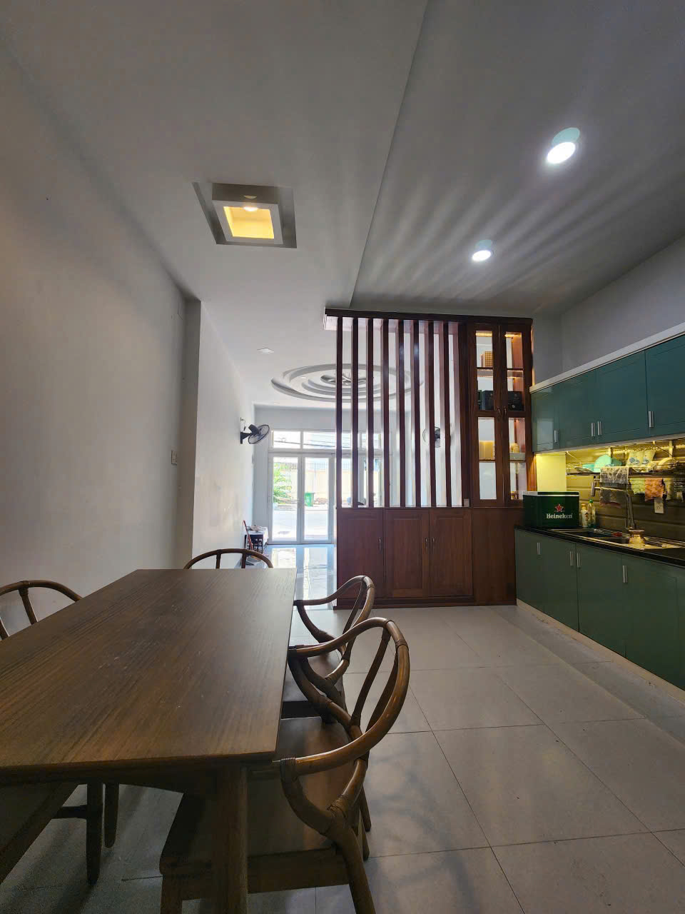 [S&Aacute;T BIỂN NHA TRANG] TO&Agrave; NH&Agrave; 3 TẦNG KHU XƯƠNG HU&Acirc;N &ndash; DIỆN T&Iacute;CH 240M&sup2; &ndash; ĐẦY ĐỦ NỘI THẤT &ndash; VỪA Ở VỪA KINH DOANH ĐỈNH &ndash; GI&Aacute; 25TRIỆU TH&Aacute;NG